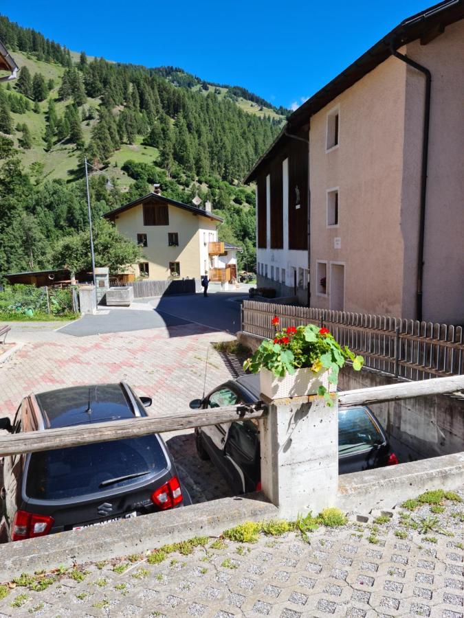 Apartmán Lumpaz Santa Maria Val Muestair Exteriér fotografie